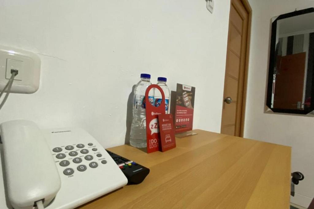 RedDoorz Plus @ Rawamangun photo