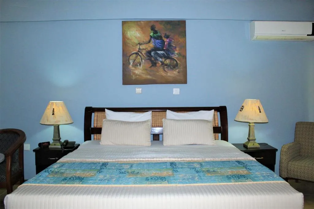 Bojo Beach Resort, hotel in Bortianor