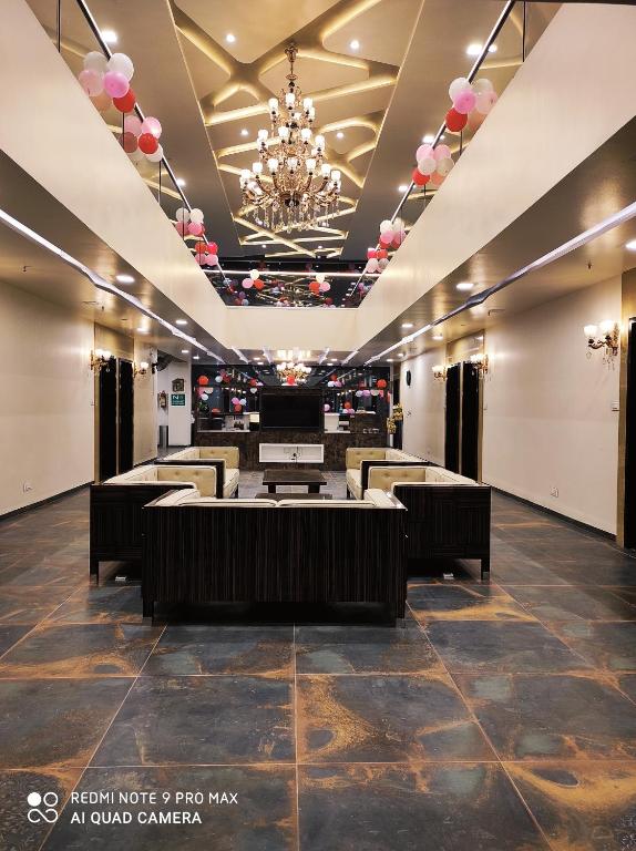 Hotel Grand Kaushalya photo