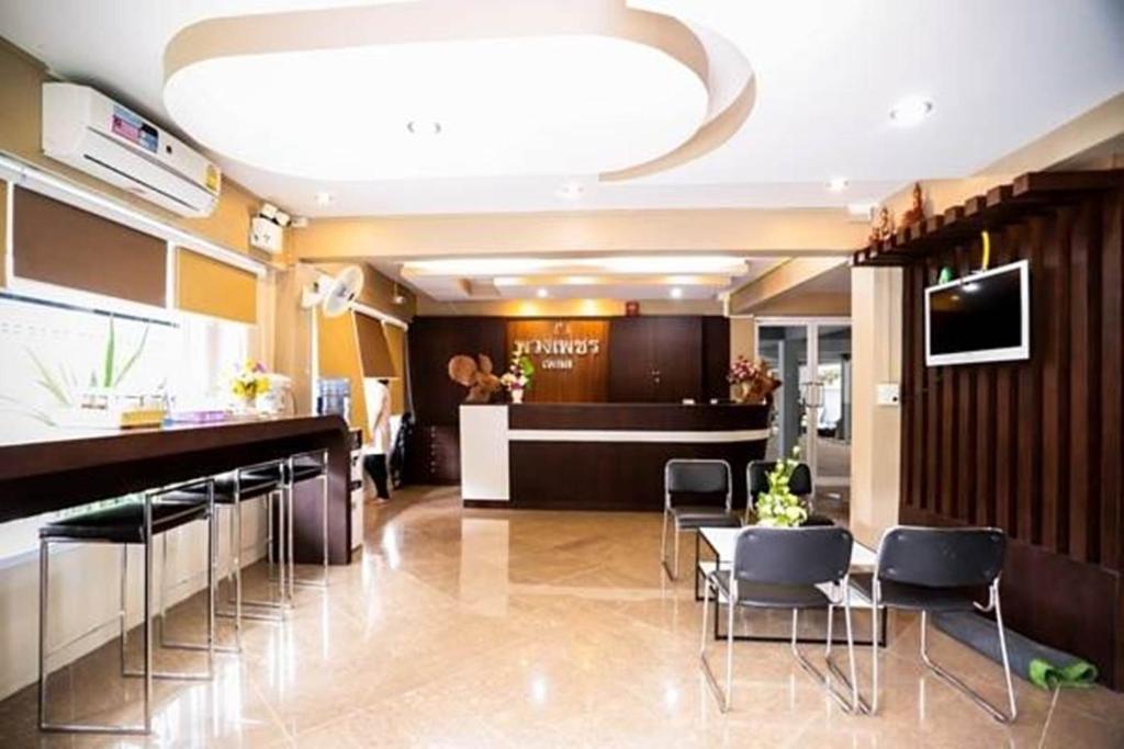 Lobby, Puangpech Place in Lampang