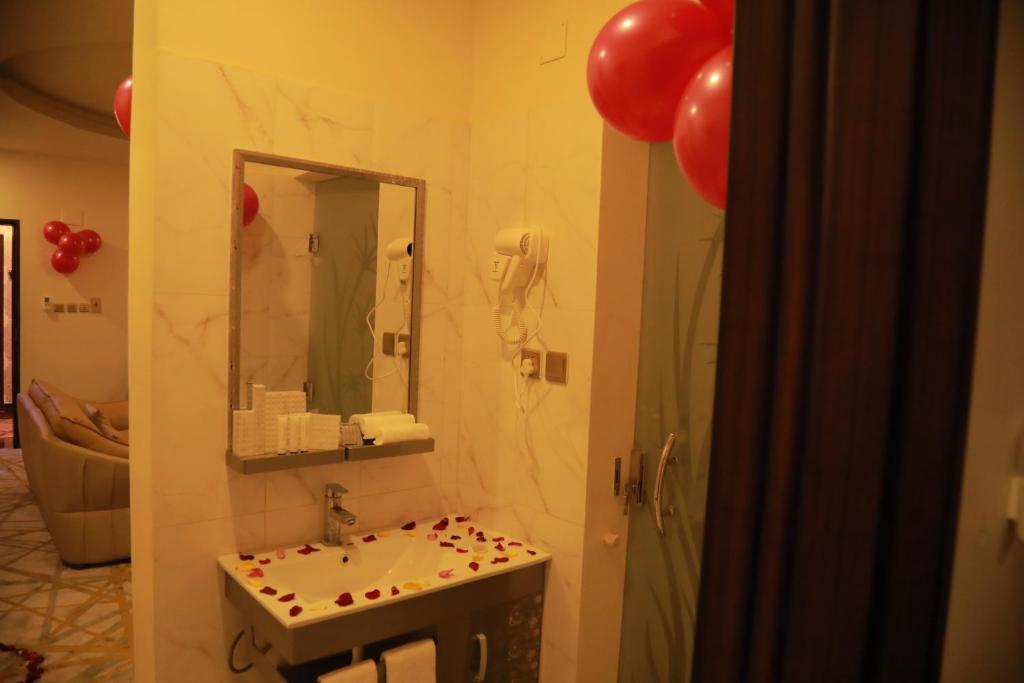 Sinteria Hotel photo