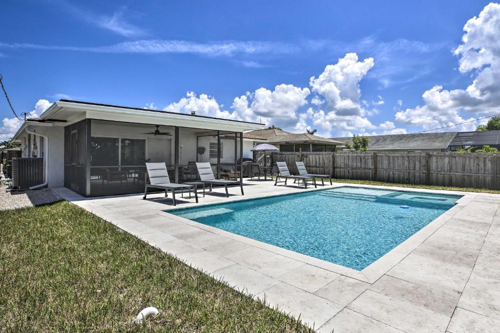 Chic Beach House with Lanai and Private Yard! photo
