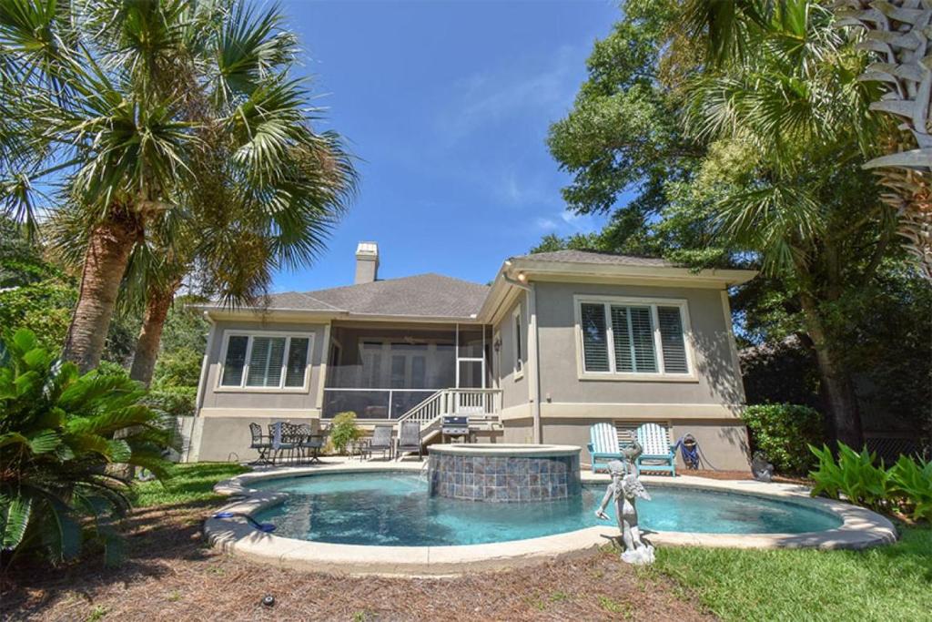 39 Full Sweep, Hilton Head Island