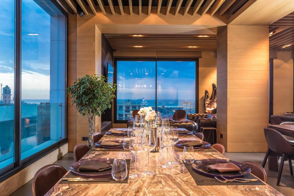 Restaurant, O Monot Luxury Boutique Hotel in Beirut