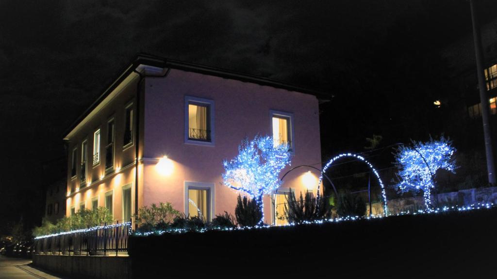 Vila Burbonka 3