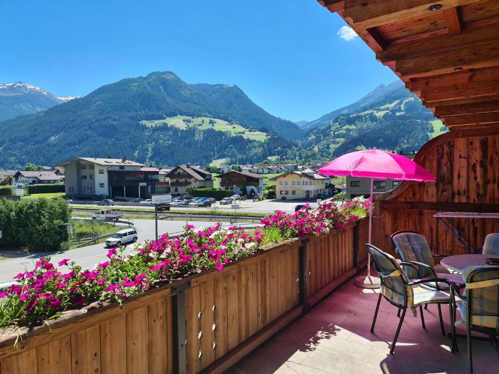 Hotel Giessenbach photo
