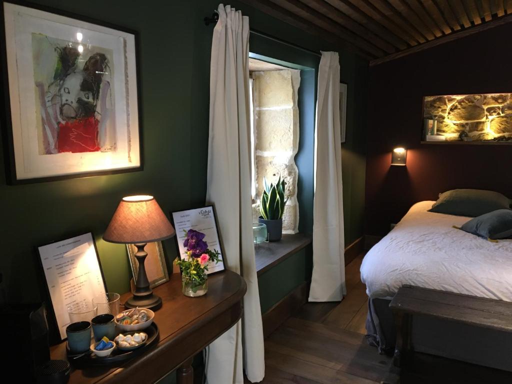 Le Chateau de Lunel — Hotel in Conques