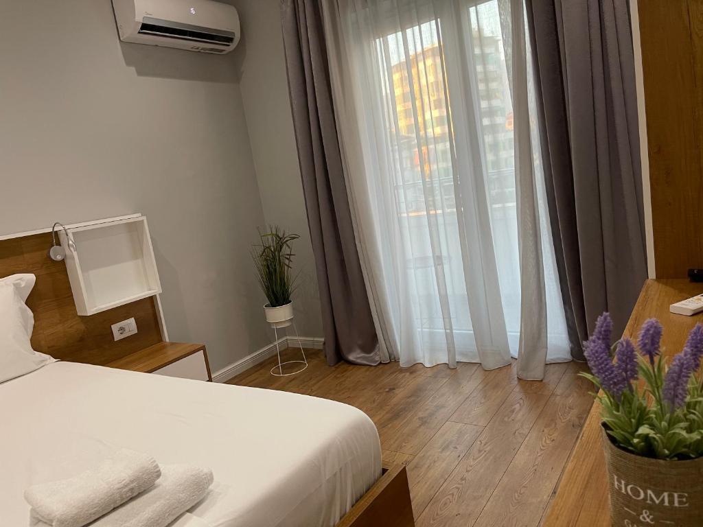 Andys Rooms Hotel — Hotel in Tirana