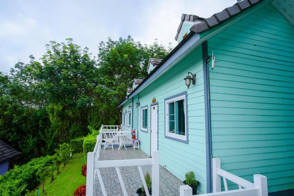 Gypsy Resort photo