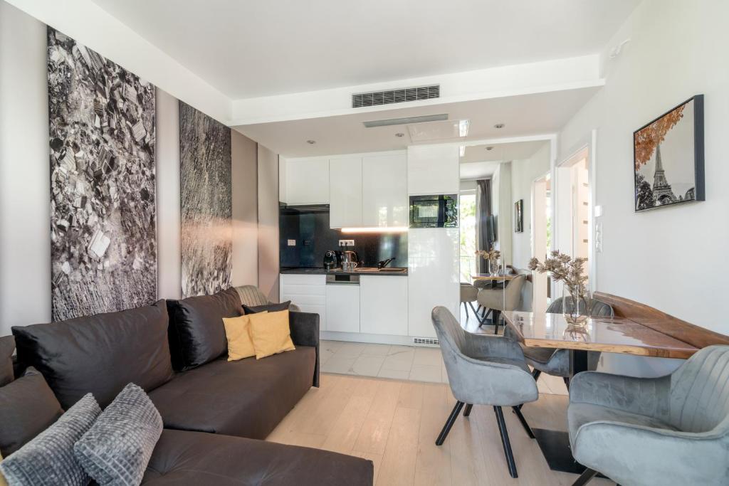 Spa Residence Carbona Heviz Apartments KAKADU 203 A 전경