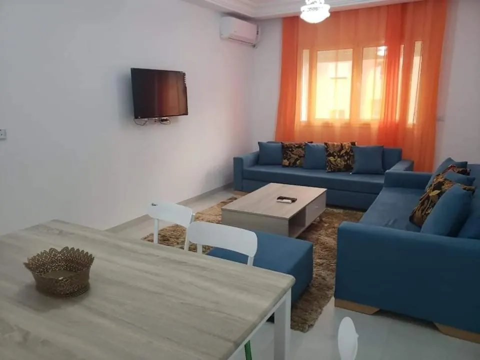 Zayatine wahat, hotel in El Aouina
