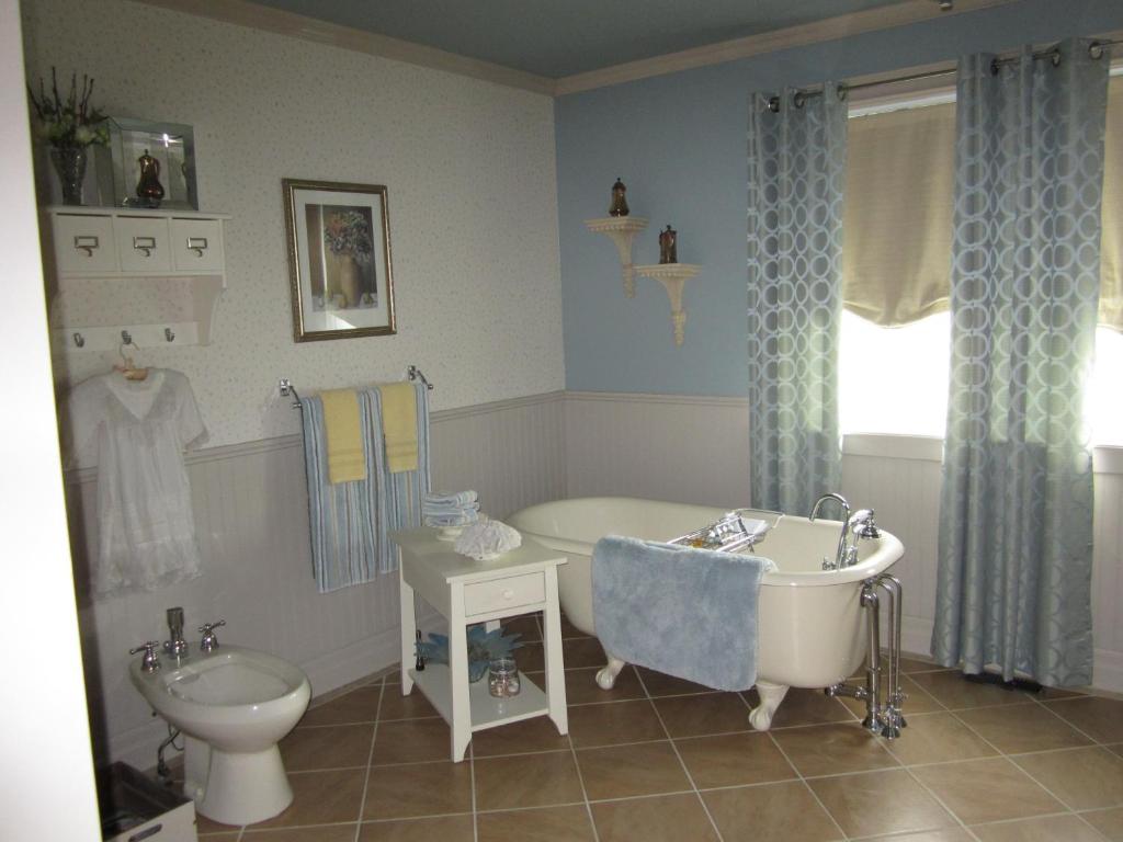 Casa Breeze B & B photo