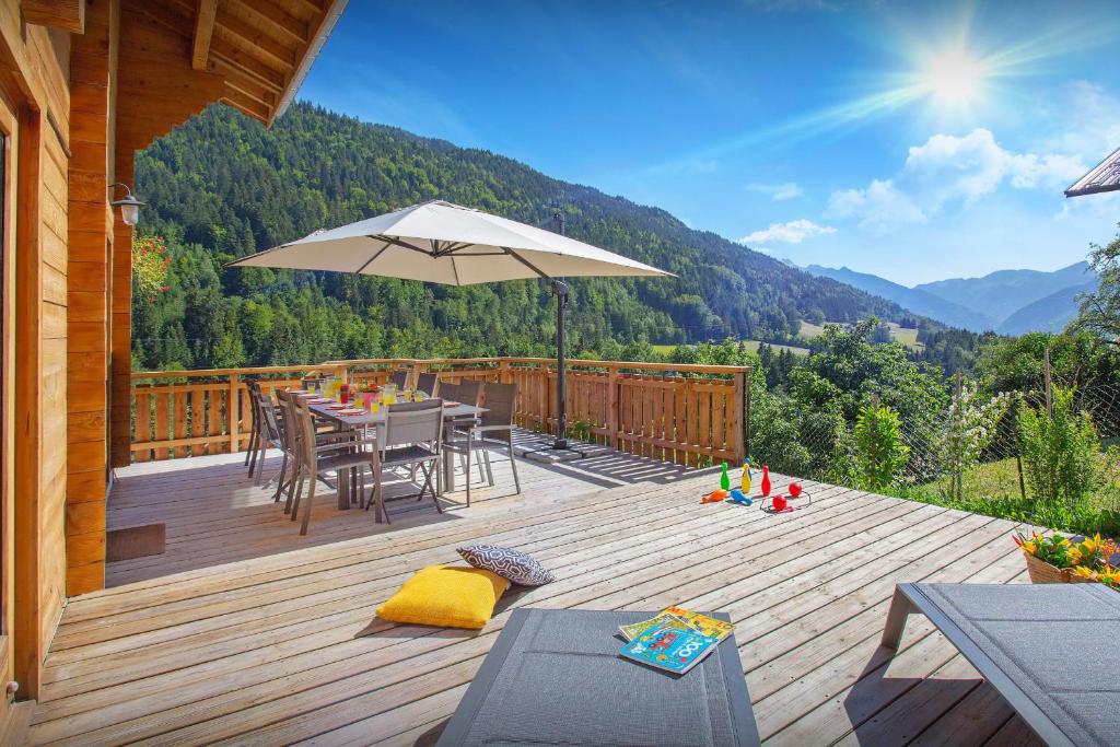 Chalet Carter - OVO Network - 2