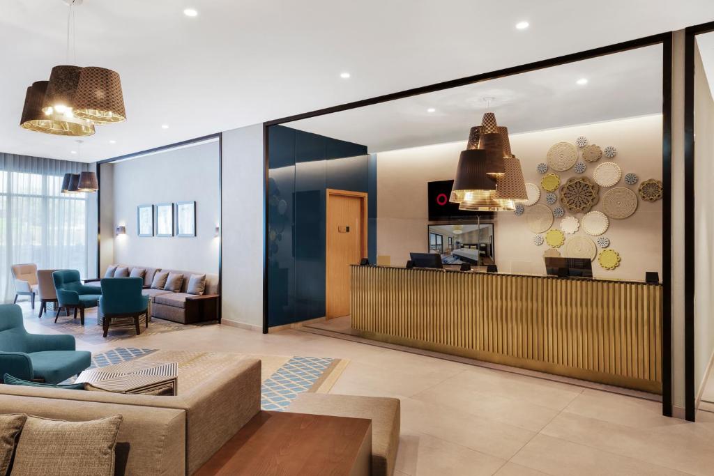 Lobby, Aparthotel Adagio Dubai Deira in Dubai