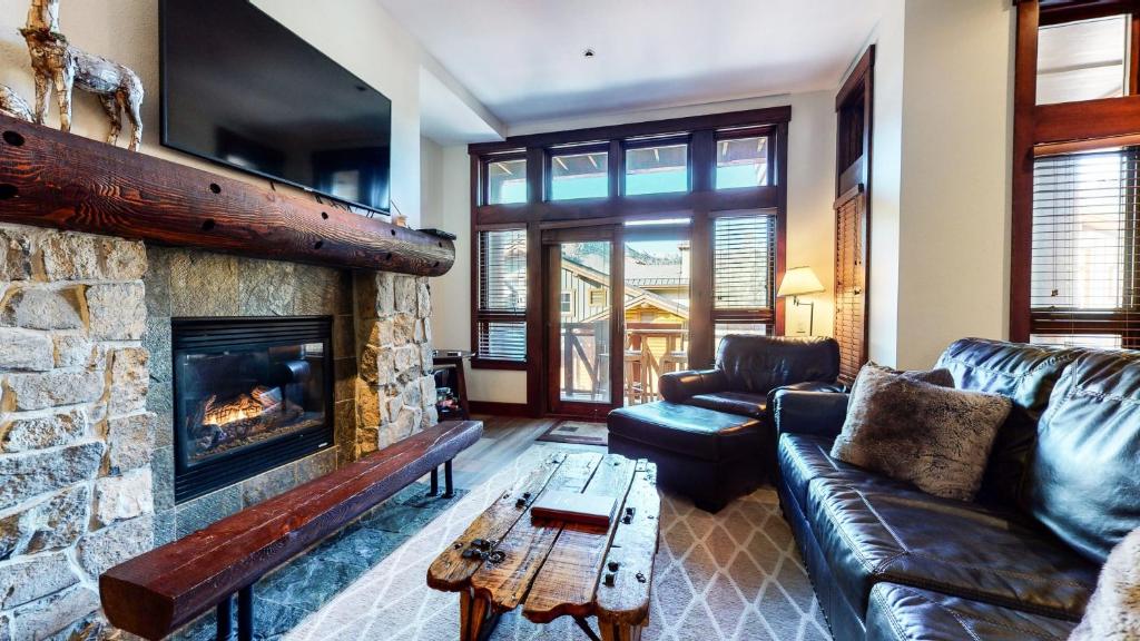 Juniper Crest #7 Condo, Mammoth Lakes