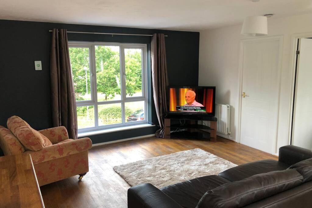 Serviced Accommodation 2 bed Town House photo