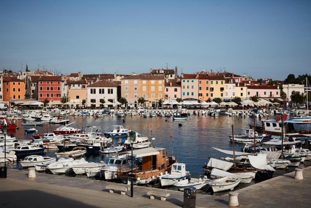 Hotel Adriatic Photo 8