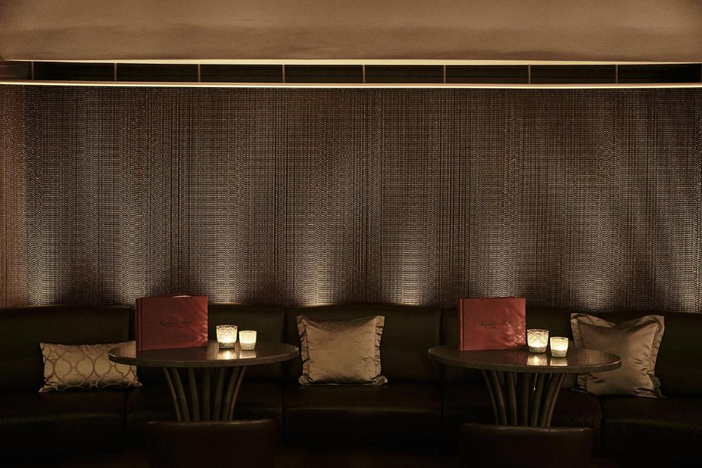 Bar/lounge