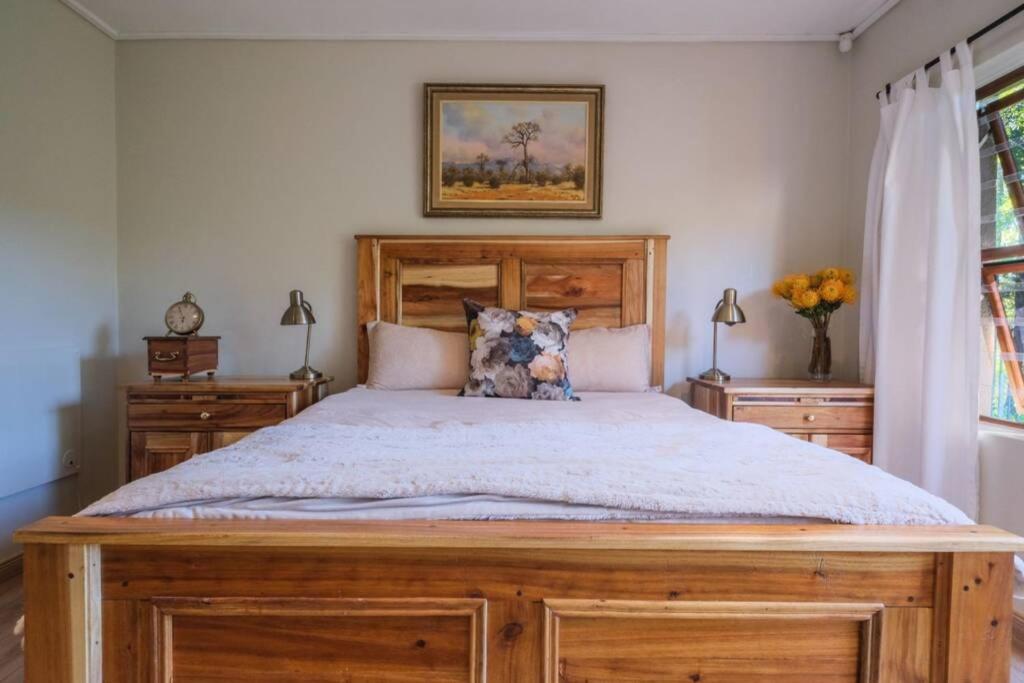 Home in Cape Town-The Homestead