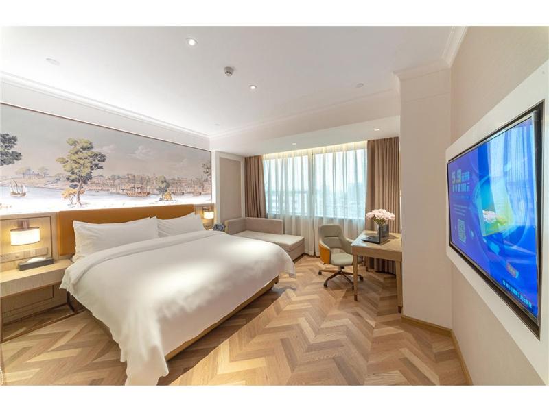 Vienna Hotel 5.0 Qingyuan City Plaza Lianjiang Road photo