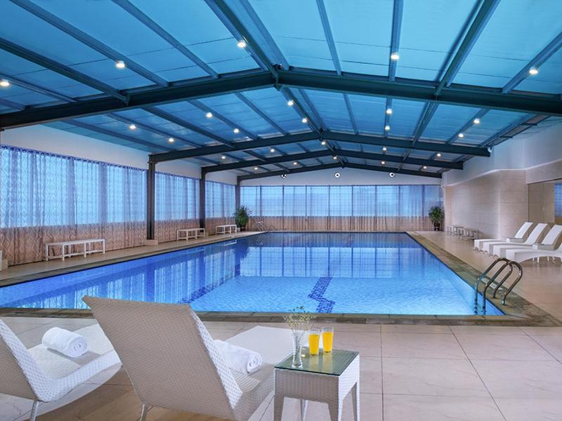 Venus Royal Hotel Guilin Airport Wuyue Wanda Plaza photo