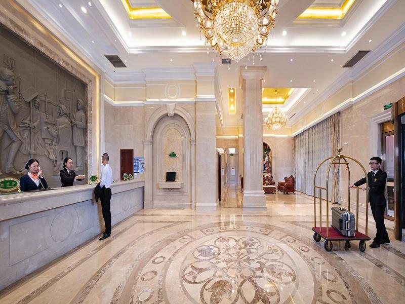 Vienna Hotel Chongqing North Station Creative Park Shangwan Road Metro Station photo