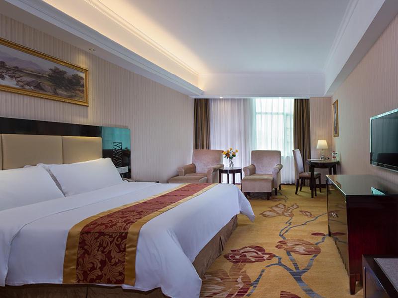 Vienna Hotel Shenzhen Bao'an Liutang Metro Station photo