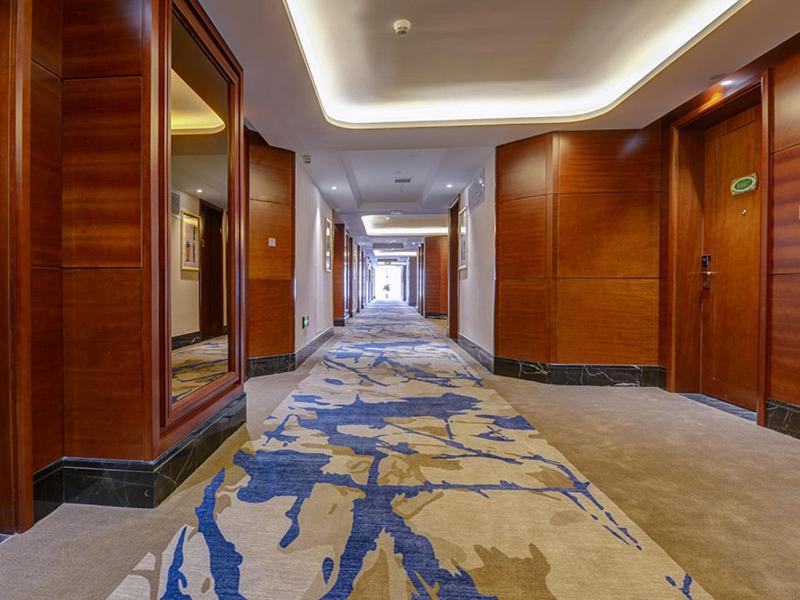 Vienna Hotel Nanchang County Chengbi Lake photo