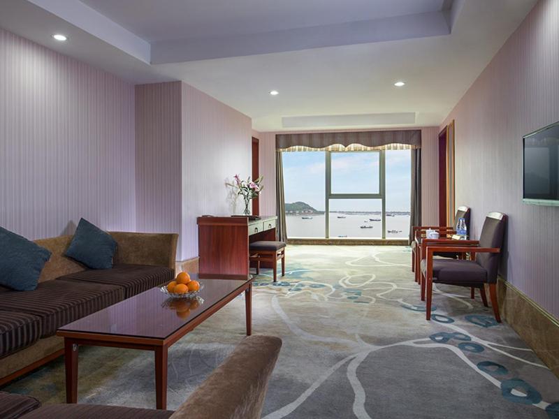 Vienna Hotel Guangdong Shanwei Emerald Bay photo