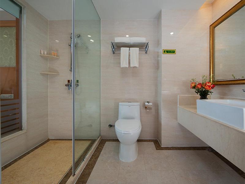 Vienna International Hotel Lijiang Yuxue Avenue photo