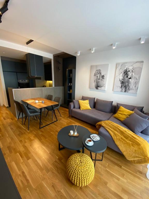 DOM Boutique Apartments - Park View - 4