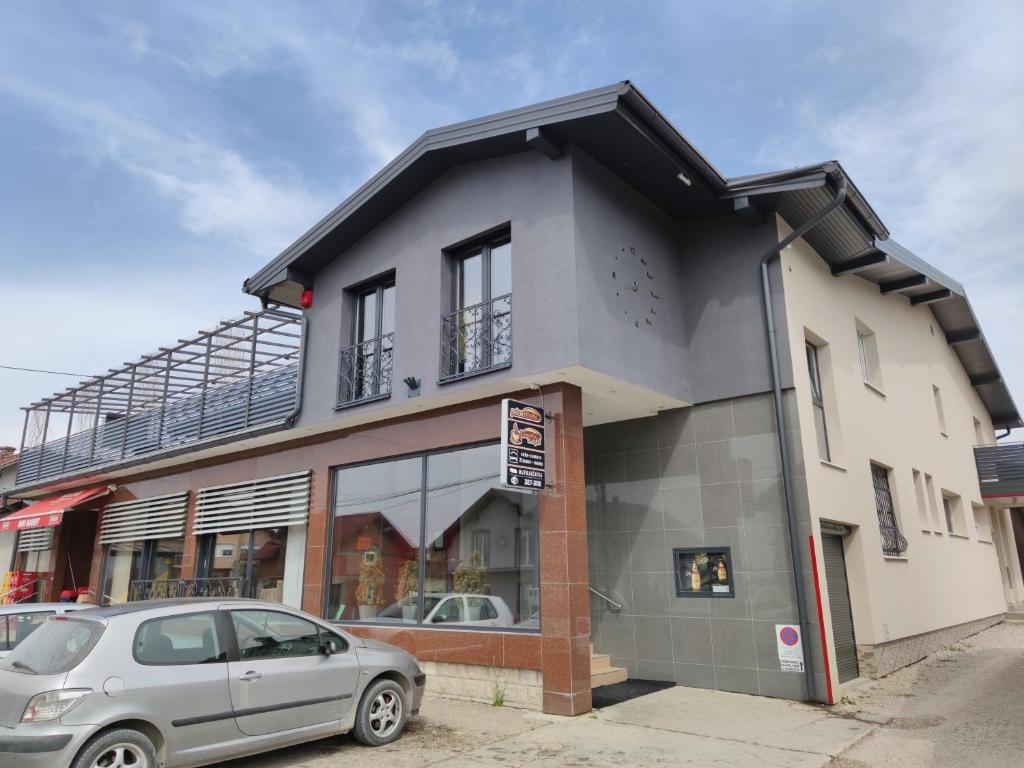 Evita Apartmani Sibovska 전경