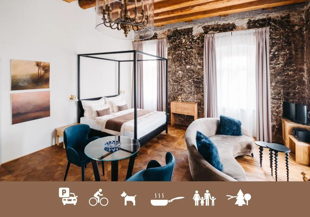 Boutique hotel Corso，位于热夫尼采的酒店