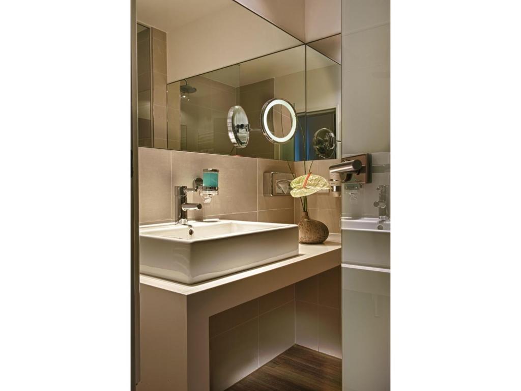 Hotel Conti Duisburg - Partner of SORAT Hotels photo
