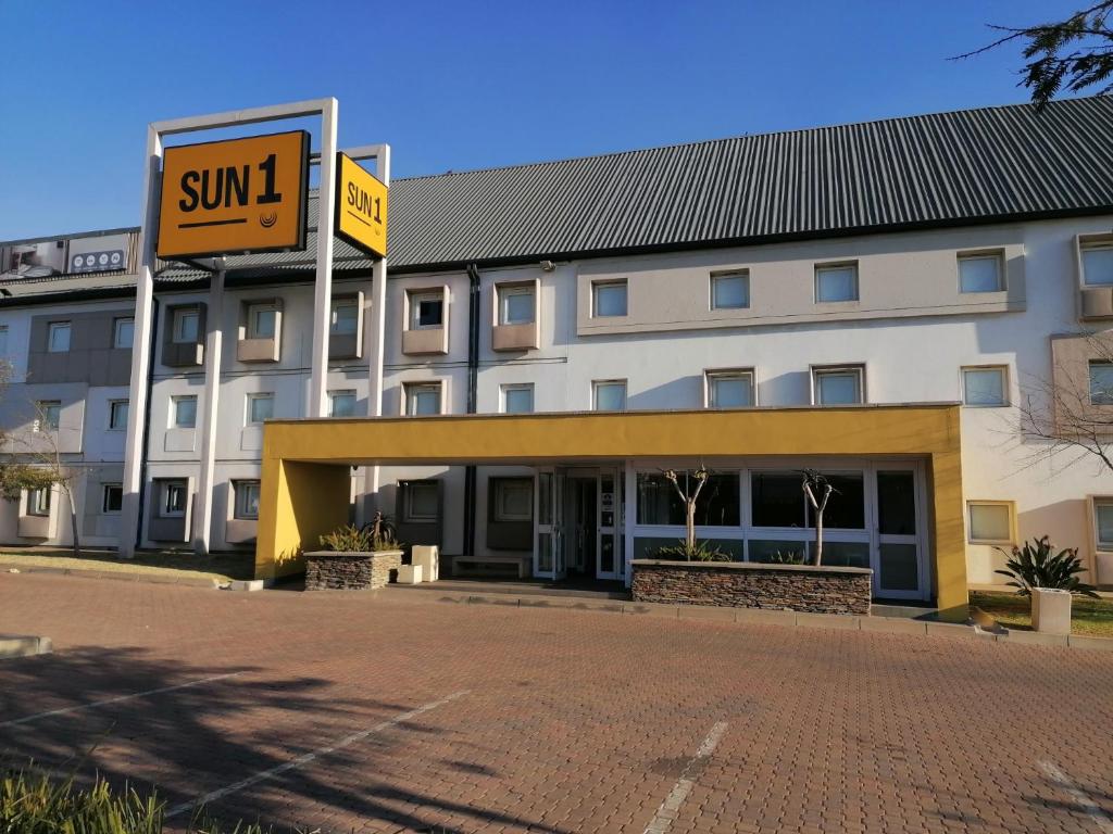SUN1 WITBANK photo