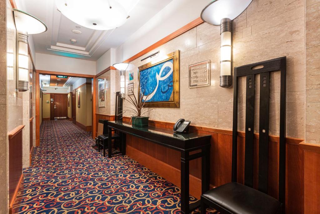 Holiday Inn Kuwait photo