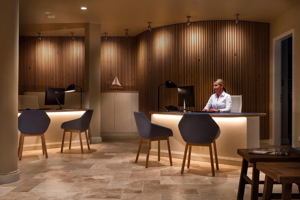 LOEV Hotel Rugen photo