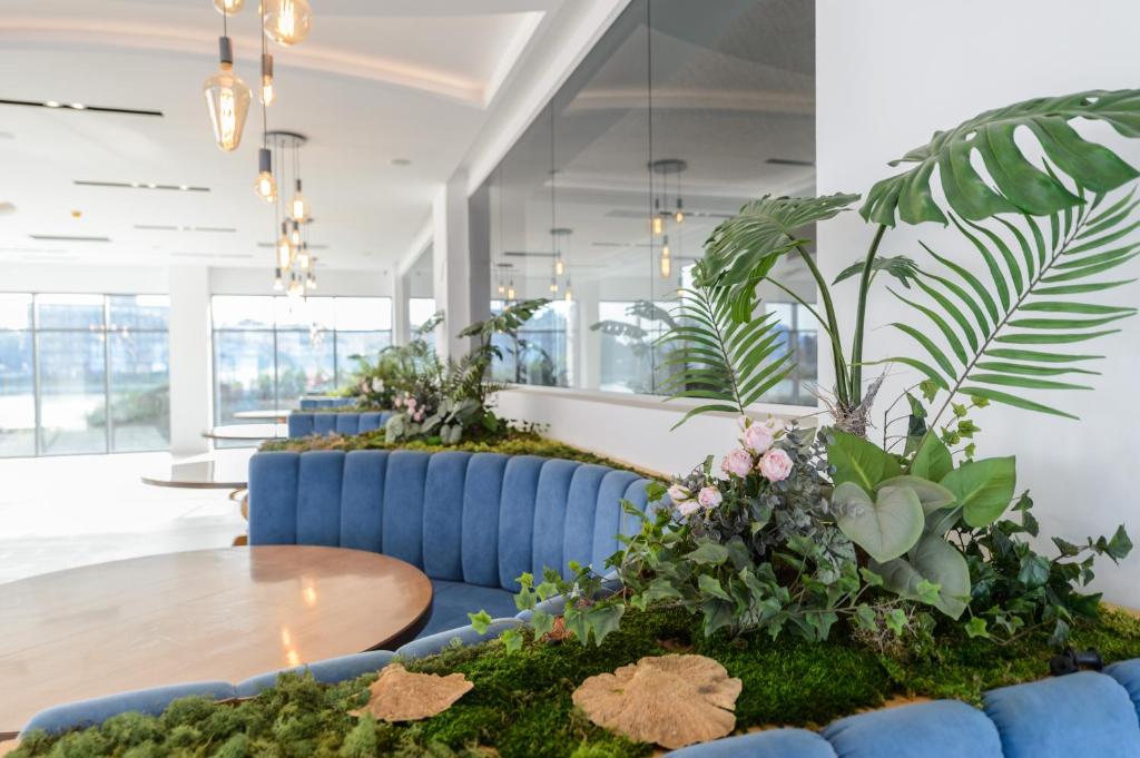 Mirage Beach Spa Hotel photo