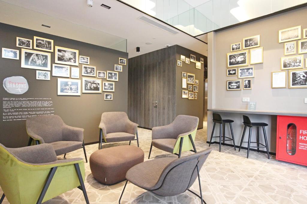 ST Signature Jalan Besar, DAYUSE, 7 hours: 9AM-4PM photo