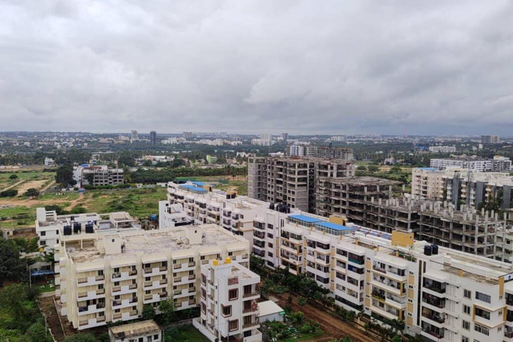 2BHK Lux Home Manyata Airport Hennur Pool Gym BH02 photo