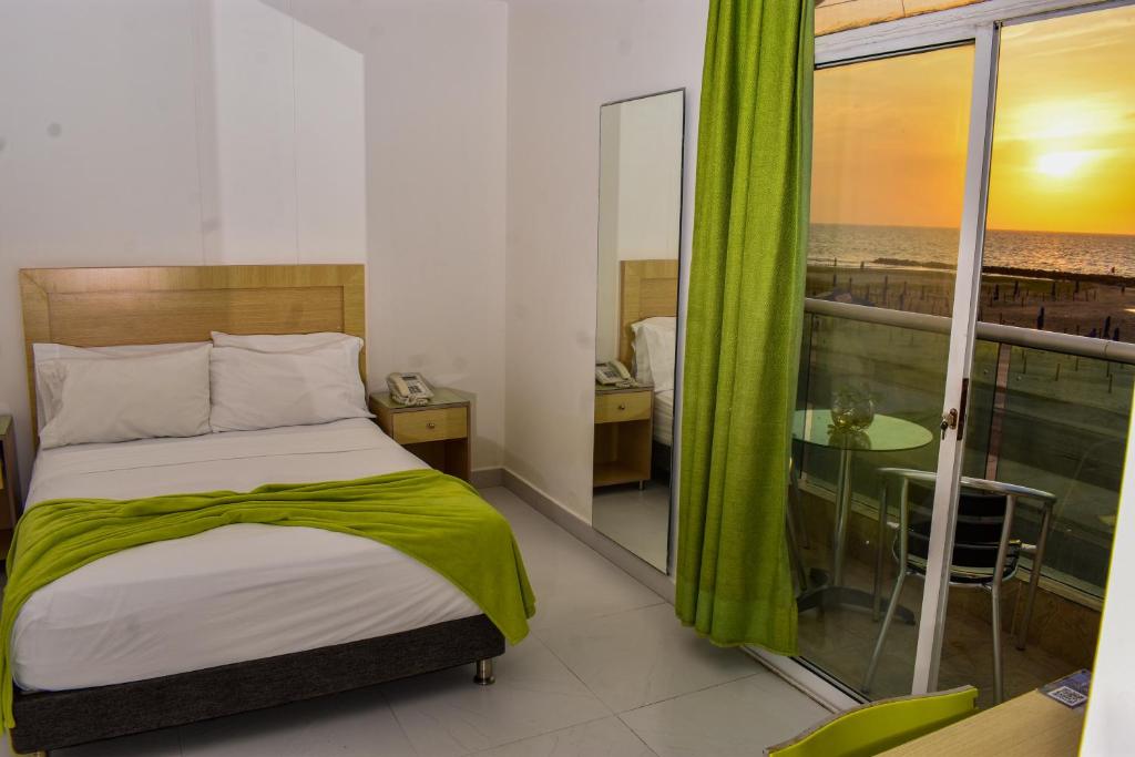 Hotel Isla Capri — Hotel in Cartagena