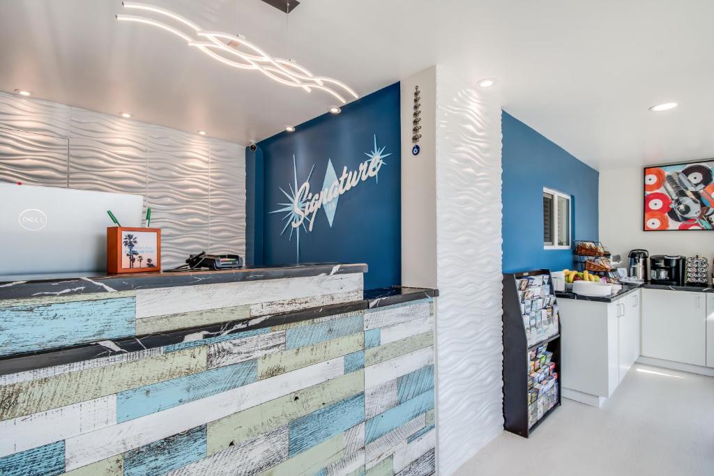 フロント・ロビー