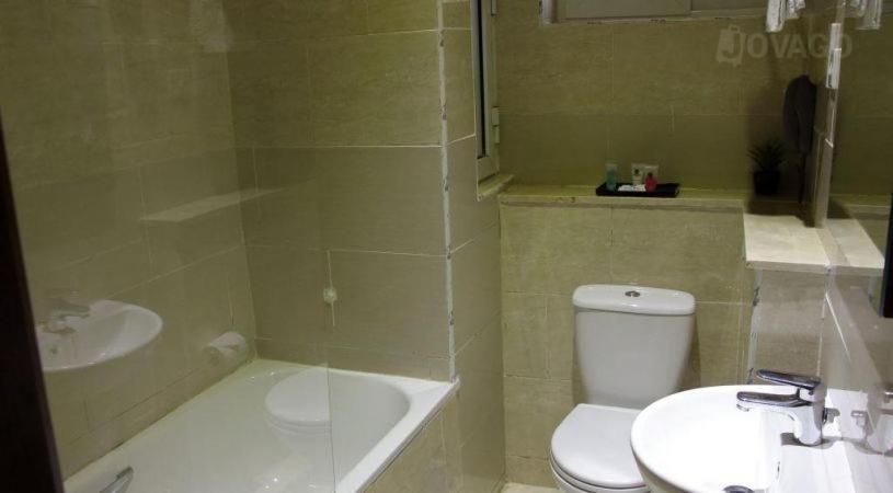 Bolton White Apartments photo