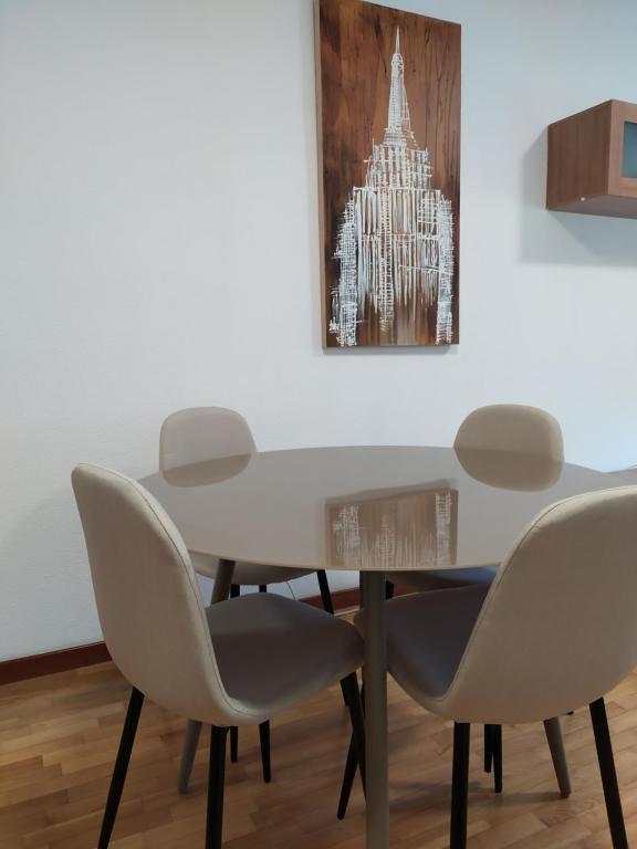 Apartamento Poniente con dos baños muy céntrico 6 personas - 4