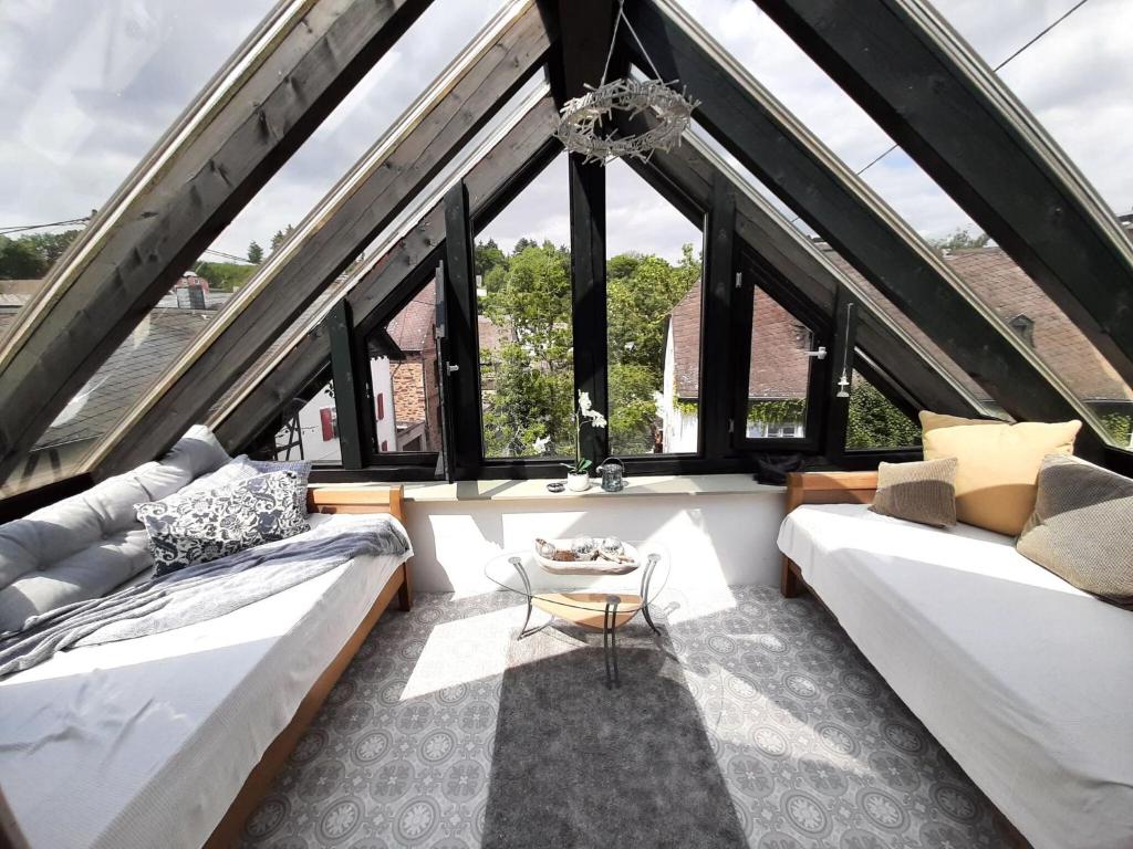 Lovely apartment in Roes with a terrace