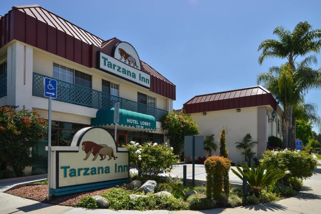 Tarzana Inn Photo 10