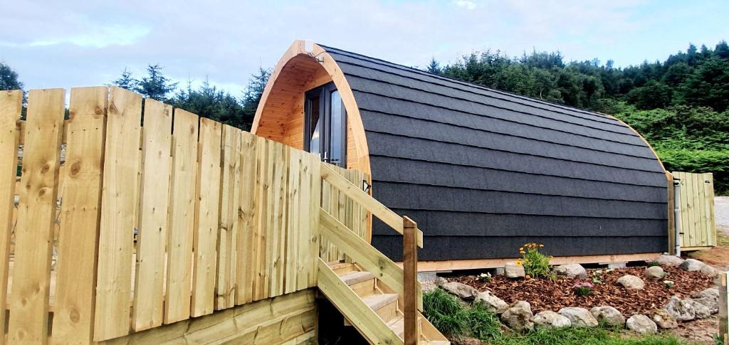 The Pod at Hollingwell House - Glamping NC500 Edderton — Hotel in Inverness