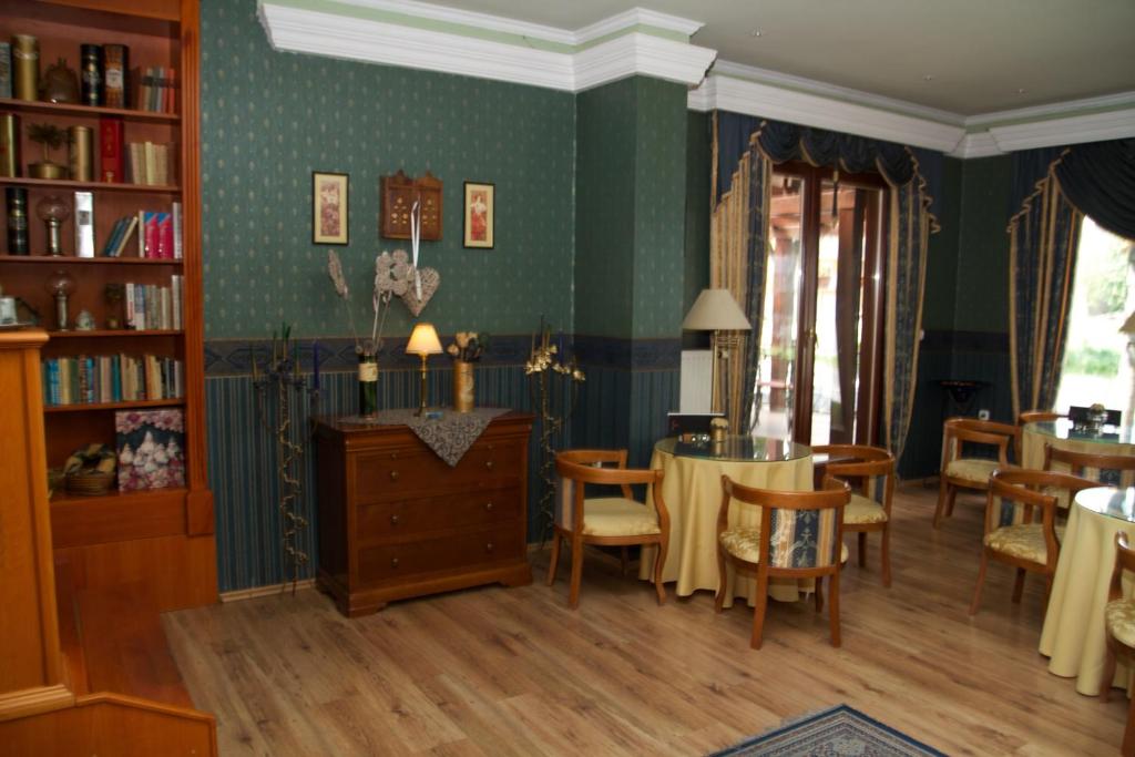 Bar/lounge
