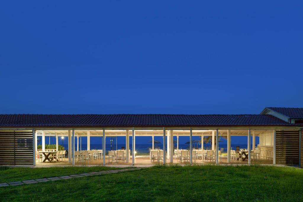 Olympios Zeus by Anayia All Inclusive Resorts — Restaurant & bars in Litochoro, Central Macedonia