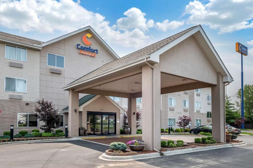 Comfort Suites Columbus West- Hilliard photo